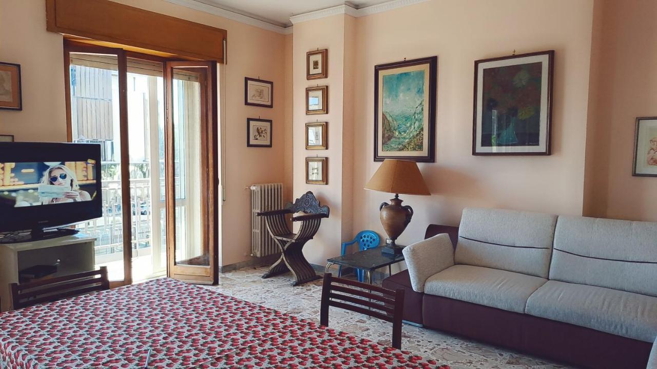 Ferienwohnung Casa Antonia Lecce Exterior foto